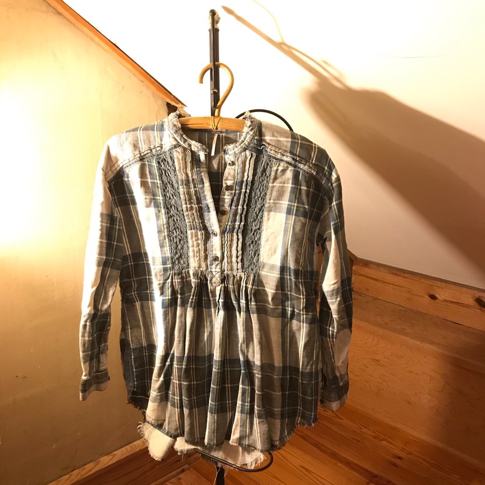 Free People Green Blue Flannel Top, EUC, XS/S